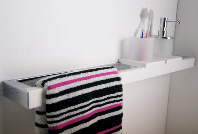 ROME Towel Bar w/Cup Holders-Bathroom Accessories-high-end bathtub showroom Hong Kong, Infinite Bath, Infinite Showroom, mirror cabinet,Bathtub details, Bathroom Accessories,bathroom solid surface, bathroom tailor,bathroom furniture, 浴室物料,浴室配件,浴缸香港, Bathroomware ,Bespoke bathroom,洗手盤 訂造,Cloakroom,Vanities, Mirrors,Bathroom Furniture, 浴室裝修,浴室 櫃 訂造