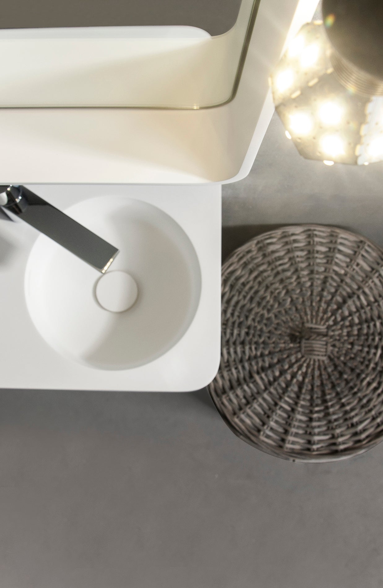 Cirque WM 45R-WALL MOUNT WASHBASINS-訂造一體無縫洗手盆,Tailor made Washbasins,waterbasin hk, 浴室物料,浴室裝修,訂造洗手盆,浴室翻新,Bathroomware ,Bespoke bathroom,浴室配件,訂造浴室潔具,訂造浴室傢俬,香港 浴室設計 公司,best custom bathroom furniture HK, Infinite Bath