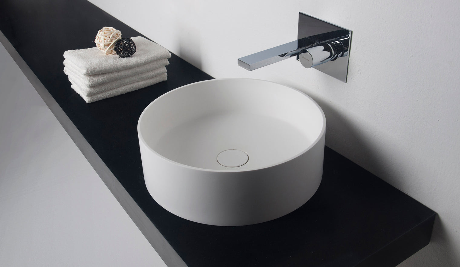 Super Thin Edge 40CL-OVERCOUNTER WASHBASINS-訂造一體無縫洗手盆,Tailor made Washbasins,waterbasin hk, 浴室物料,浴室裝修,訂造洗手盆,浴室翻新,Bathroomware ,Bespoke bathroom,浴室配件,訂造浴室潔具,訂造浴室傢俬,香港 浴室設計 公司,best custom bathroom furniture HK, Infinite Bath
