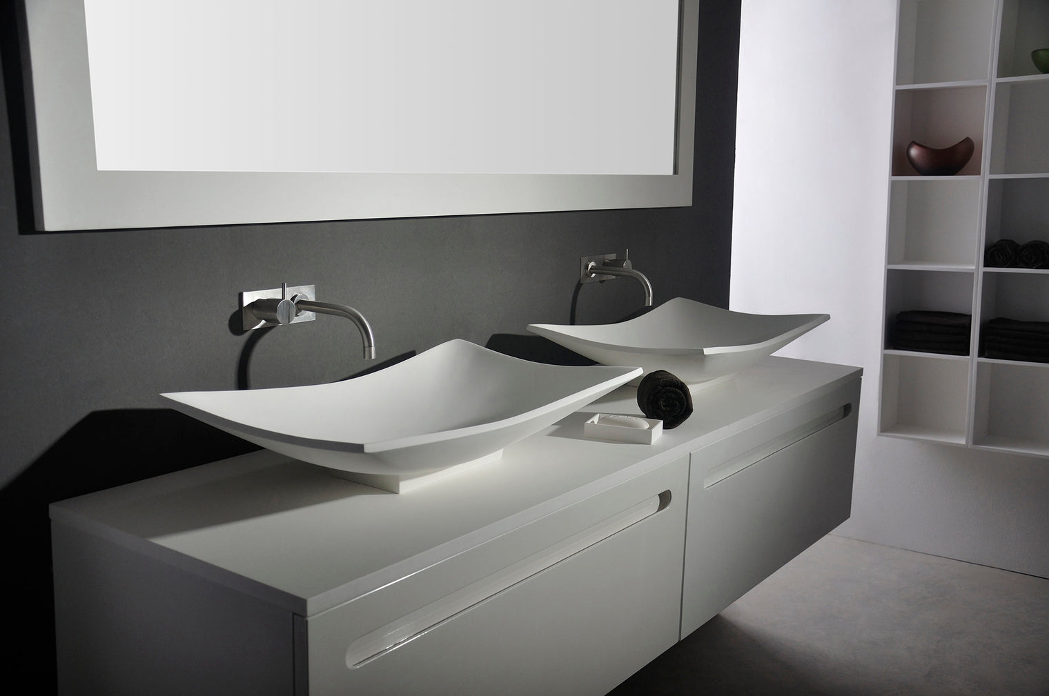 Arezzo 65-OVERCOUNTER WASHBASINS-訂造一體無縫洗手盆,Tailor made Washbasins,waterbasin hk, 浴室物料,浴室裝修,訂造洗手盆,浴室翻新,Bathroomware ,Bespoke bathroom,浴室配件,訂造浴室潔具,訂造浴室傢俬,香港 浴室設計 公司,best custom bathroom furniture HK, Infinite Bath