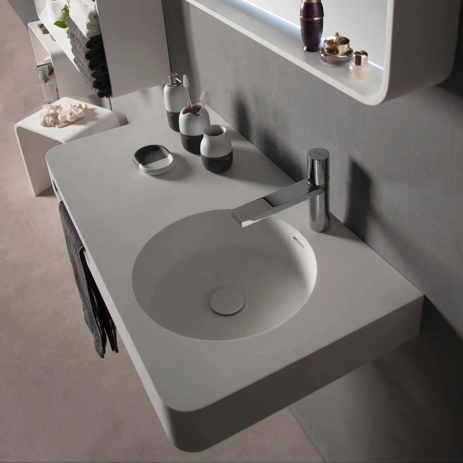 Cirque WM 75R-WALL MOUNT WASHBASINS-訂造一體無縫洗手盆,Tailor made Washbasins,waterbasin hk, 浴室物料,浴室裝修,訂造洗手盆,浴室翻新,Bathroomware ,Bespoke bathroom,浴室配件,訂造浴室潔具,訂造浴室傢俬,香港 浴室設計 公司,best custom bathroom furniture HK, Infinite Bath