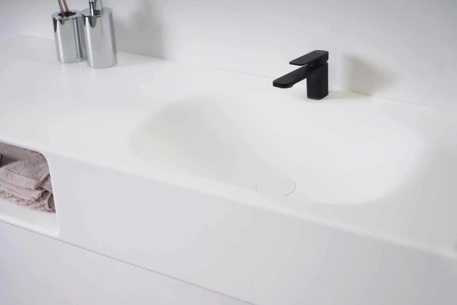 Spio WM 120R w/Shelf-WALL MOUNT WASHBASINS-訂造一體無縫洗手盆,Tailor made Washbasins,waterbasin hk, 浴室物料,浴室裝修,訂造洗手盆,浴室翻新,Bathroomware ,Bespoke bathroom,浴室配件,訂造浴室潔具,訂造浴室傢俬,香港 浴室設計 公司,best custom bathroom furniture HK, Infinite Bath