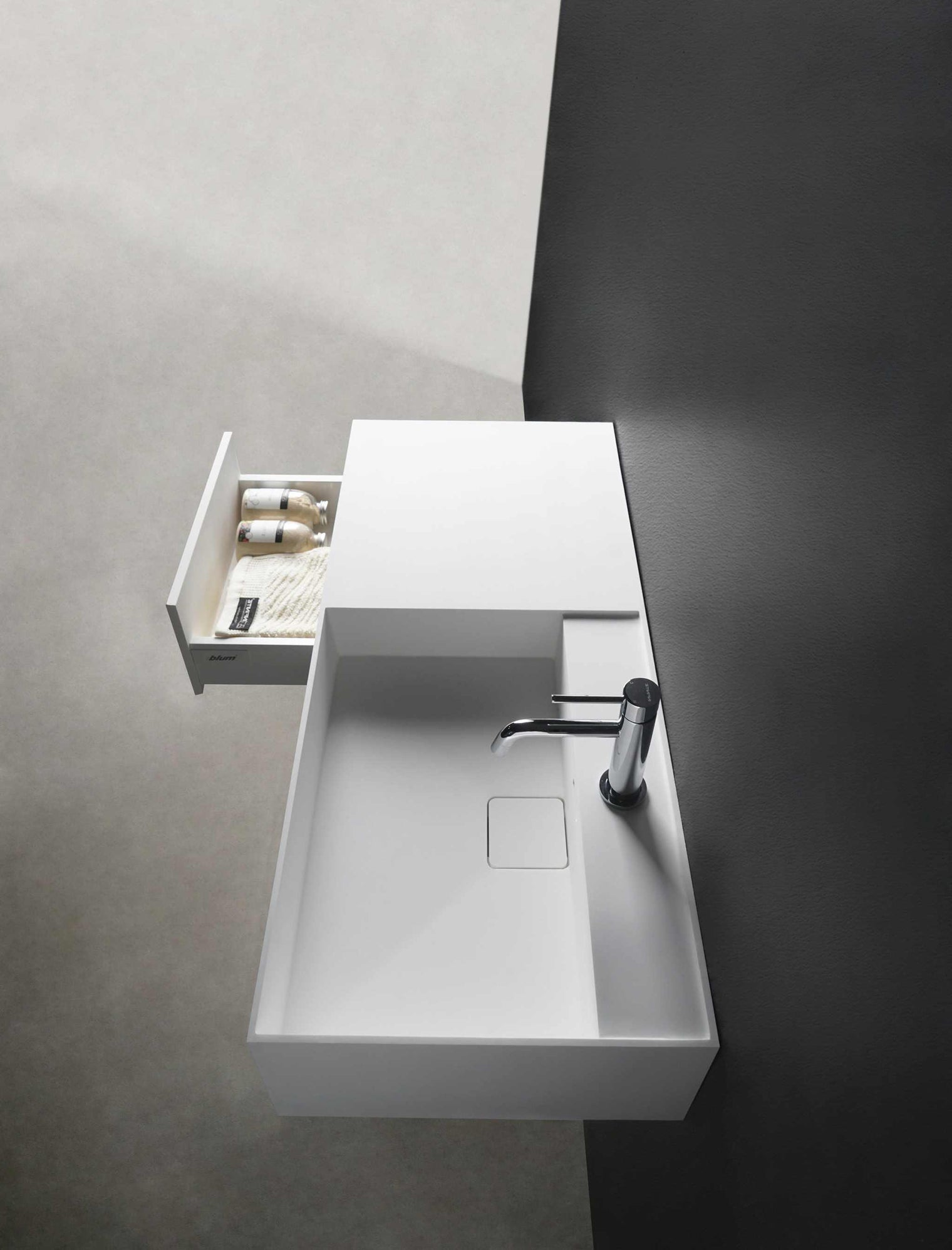 CUBE-X WM 120R w/Drawer-WALL MOUNT WASHBASINS-訂造一體無縫洗手盆,Tailor made Washbasins,waterbasin hk, 浴室物料,浴室裝修,訂造洗手盆,浴室翻新,Bathroomware ,Bespoke bathroom,浴室配件,訂造浴室潔具,訂造浴室傢俬,香港 浴室設計 公司,best custom bathroom furniture HK, Infinite Bath