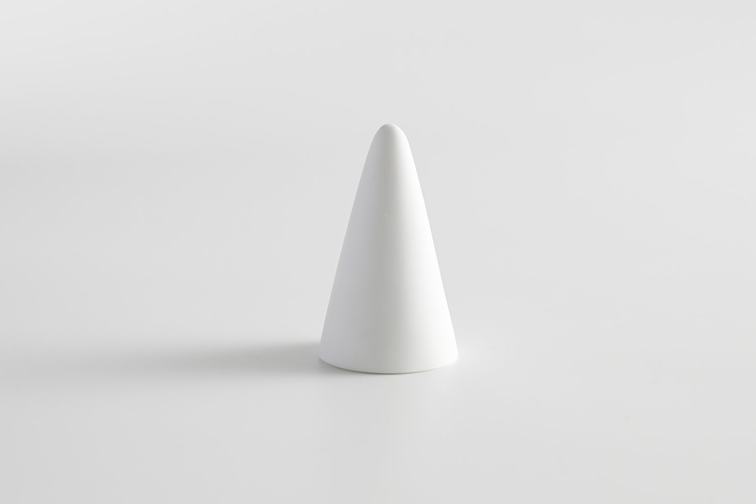 200 Ring Holder-8050 Solid Surfaces Home-INFINITE-訂造洗手盆,浴室翻新, small size bathtubs, custom-made bathtub HK,freestanding bathtub Hong Kong, 獨立式 浴缸 香港, premium bathtub brands HK, Where to buy bathtubs in Hong Kong, best custom bathroom furniture HK, Infinite Bath, Infinite浴缸, Cloakroom,Vanities, Mirrors,Bathroom Furniture, 浴室裝修,浴室 櫃 訂造