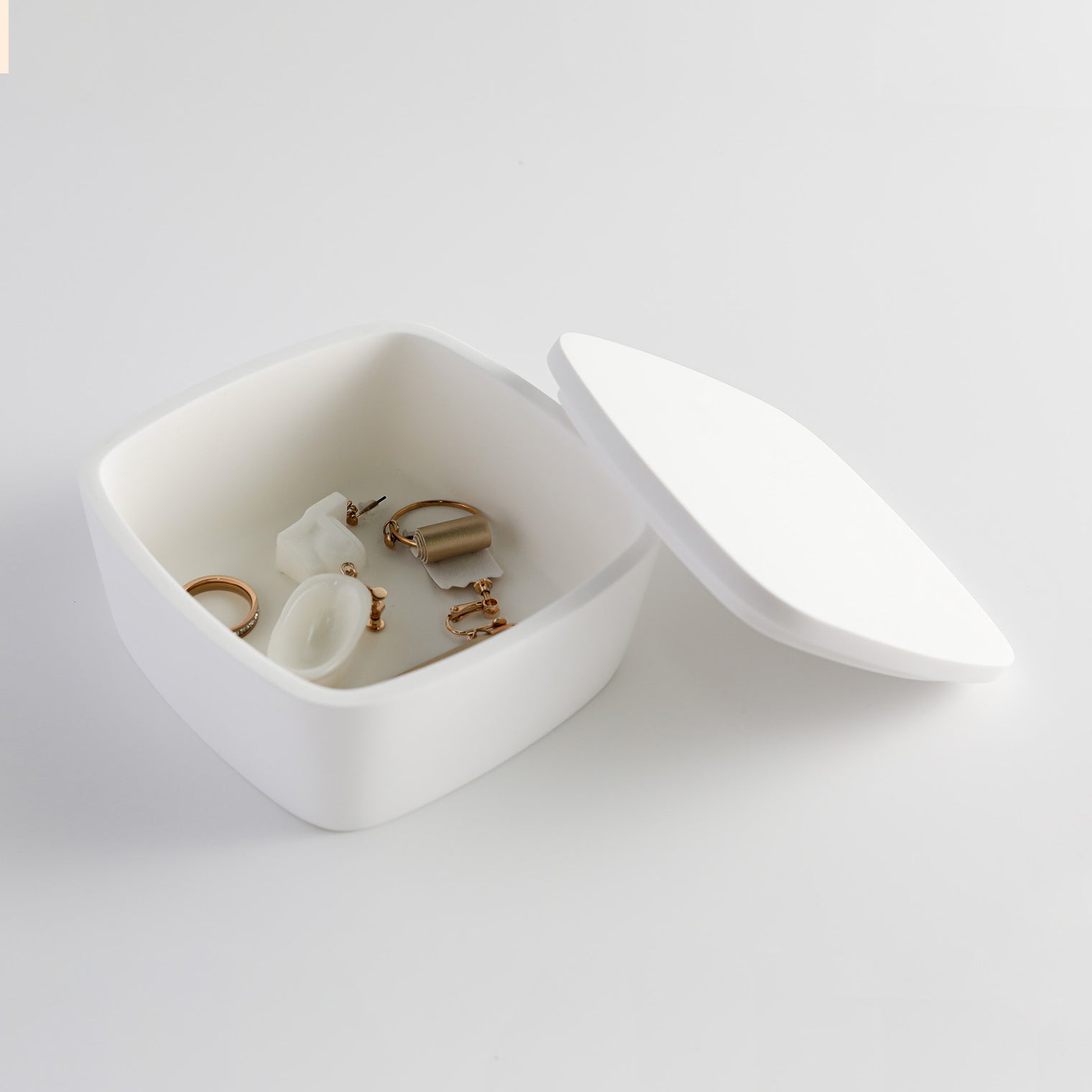 PLUTO 210 Cotton Ball Case-8050 Solid Surfaces Home-INFINITE-訂造洗手盆,浴室翻新, small size bathtubs, custom-made bathtub HK,freestanding bathtub Hong Kong, 獨立式 浴缸 香港, premium bathtub brands HK, Where to buy bathtubs in Hong Kong, best custom bathroom furniture HK, Infinite Bath, Infinite浴缸, Cloakroom,Vanities, Mirrors,Bathroom Furniture, 浴室裝修,浴室 櫃 訂造