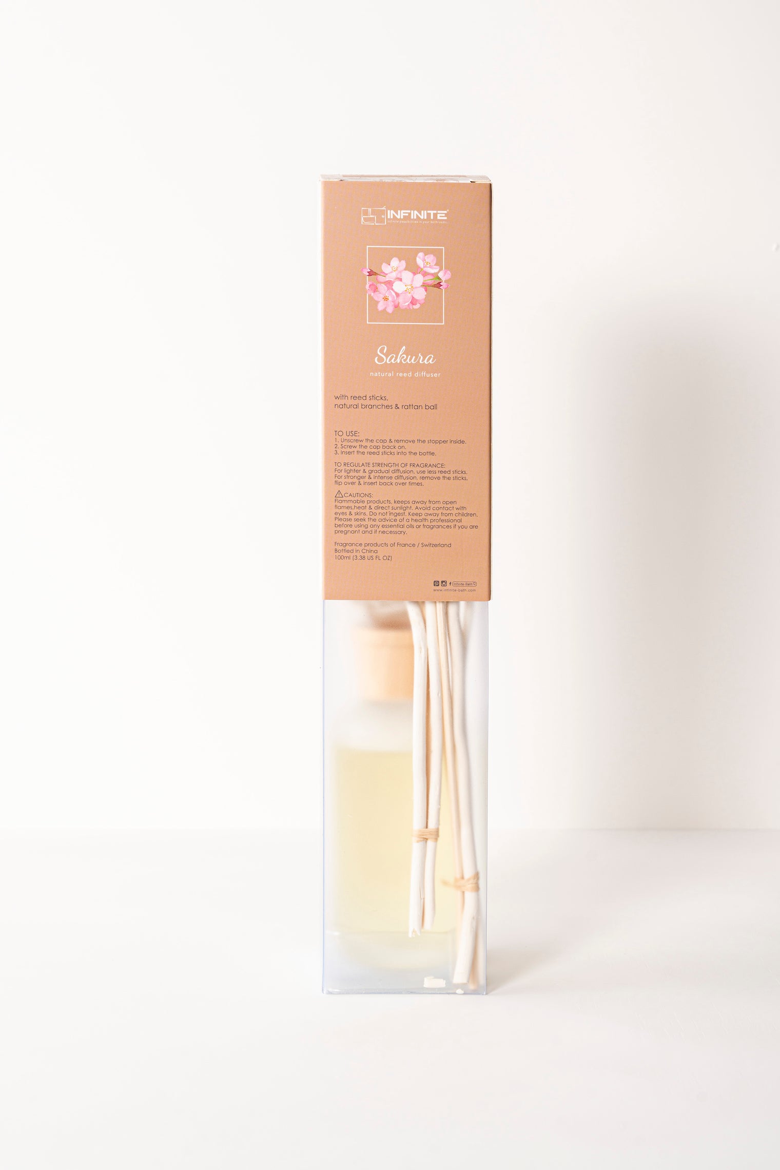 Flower Scents,INFINITE BATH,Aroma Diffuser,浴室廁所消臭,洗手間香薰,bathroom diffuser, toilet diffuser, bespoke bathroom hk,浴室擴香, 香港浴室設計, bathroom design hong kong