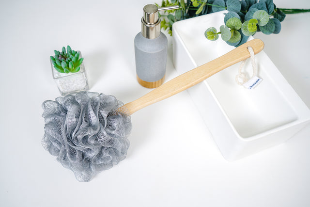 589 Loofah-Charcoal Back Shower Scrubber-Bath & Body-INFINITE-訂造洗手盆,浴室翻新, small size bathtubs, custom-made bathtub HK,freestanding bathtub Hong Kong, 獨立式 浴缸 香港, premium bathtub brands HK, Where to buy bathtubs in Hong Kong, best custom bathroom furniture HK, Infinite Bath, Infinite浴缸, Cloakroom,Vanities, Mirrors,Bathroom Furniture, 浴室裝修,浴室 櫃 訂造