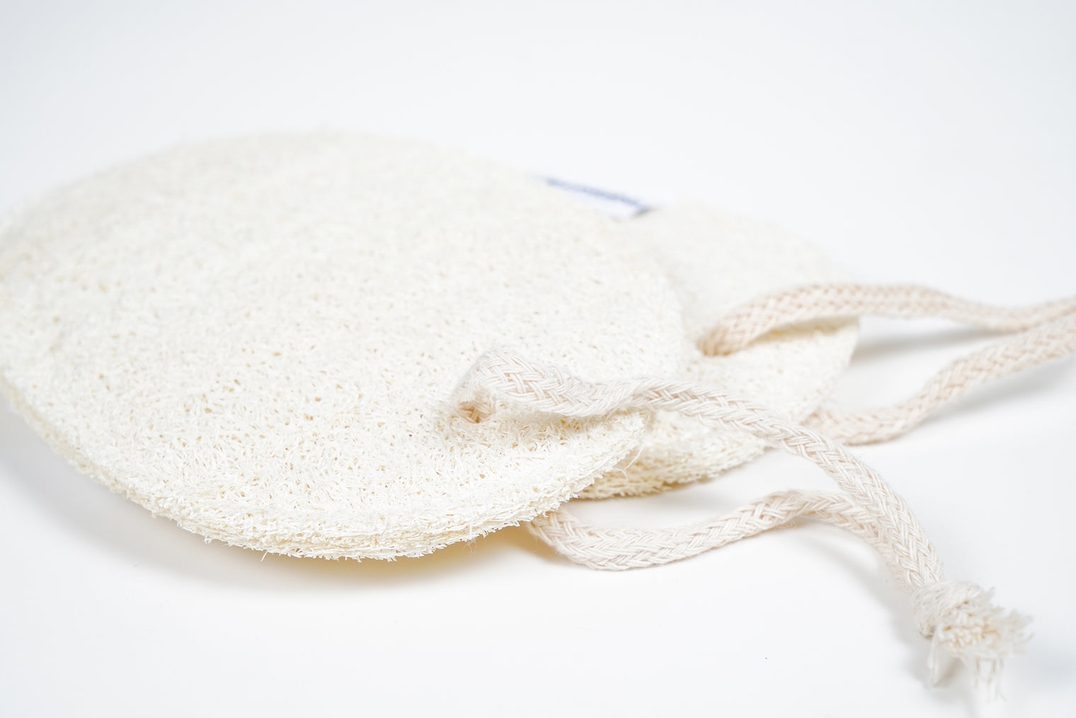 593 Loofah Scrub-Bath & Body-INFINITE-訂造洗手盆,浴室翻新, small size bathtubs, custom-made bathtub HK,freestanding bathtub Hong Kong, 獨立式 浴缸 香港, premium bathtub brands HK, Where to buy bathtubs in Hong Kong, best custom bathroom furniture HK, Infinite Bath, Infinite浴缸, Cloakroom,Vanities, Mirrors,Bathroom Furniture, 浴室裝修,浴室 櫃 訂造