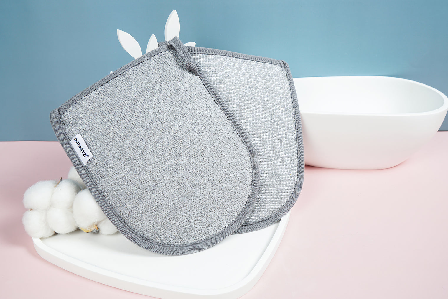 599 Charcoal Bath Body Mittens-Bath & Body-INFINITE-訂造洗手盆,浴室翻新, small size bathtubs, custom-made bathtub HK,freestanding bathtub Hong Kong, 獨立式 浴缸 香港, premium bathtub brands HK, Where to buy bathtubs in Hong Kong, best custom bathroom furniture HK, Infinite Bath, Infinite浴缸, Cloakroom,Vanities, Mirrors,Bathroom Furniture, 浴室裝修,浴室 櫃 訂造