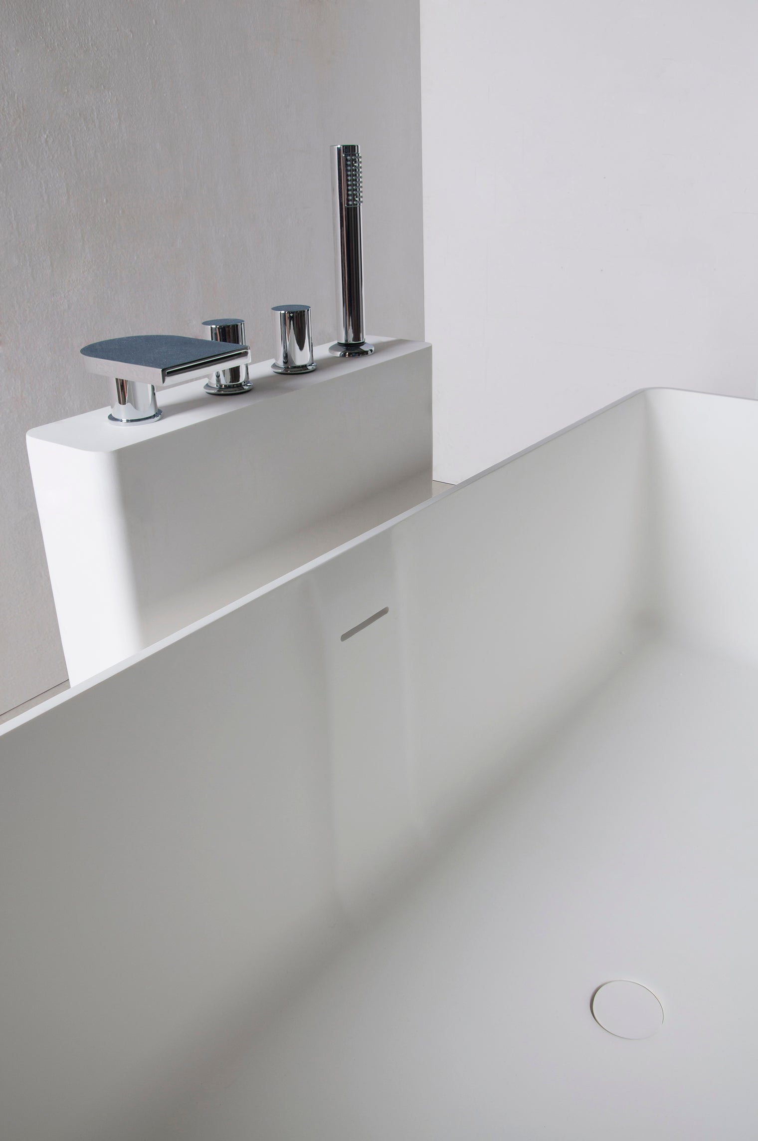 Cirque 160-BATHTUBS-INFINITE-訂造洗手盆,浴室翻新, small size bathtubs, custom-made bathtub HK,freestanding bathtub Hong Kong, 獨立式 浴缸 香港, premium bathtub brands HK, Where to buy bathtubs in Hong Kong, best custom bathroom furniture HK, Infinite Bath, Infinite浴缸, Cloakroom,Vanities, Mirrors,Bathroom Furniture, 浴室裝修,浴室 櫃 訂造