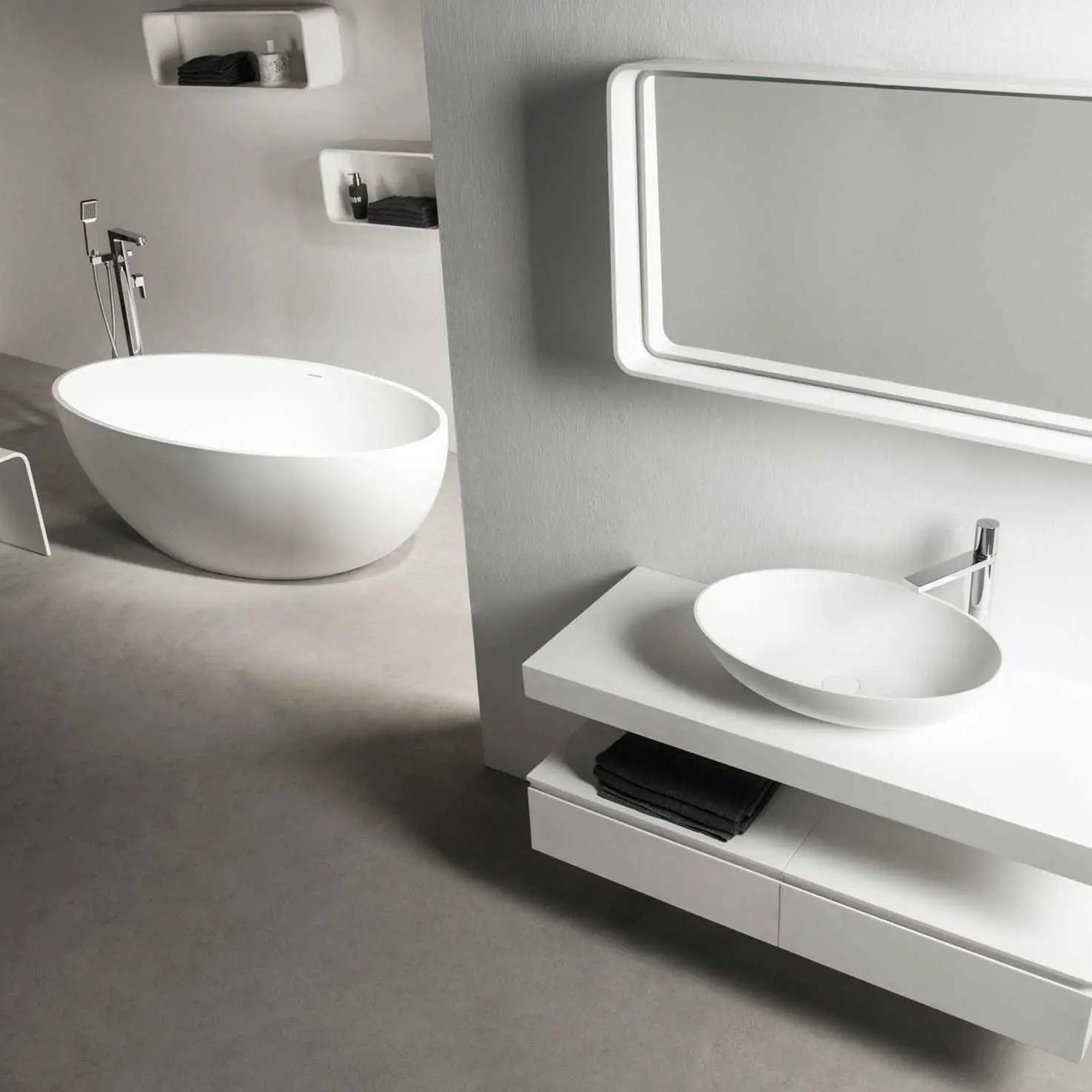 Ferrara 180-BATHTUBS-INFINITE-訂造洗手盆,浴室翻新, small size bathtubs, custom-made bathtub HK,freestanding bathtub Hong Kong, 獨立式 浴缸 香港, premium bathtub brands HK, Where to buy bathtubs in Hong Kong, best custom bathroom furniture HK, Infinite Bath, Infinite浴缸, Cloakroom,Vanities, Mirrors,Bathroom Furniture, 浴室裝修,浴室 櫃 訂造