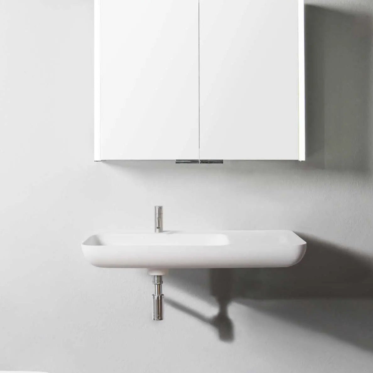 Niagara WM 90L-WALL MOUNT WASHBASINS-訂造一體無縫洗手盆,Tailor made Washbasins,waterbasin hk, 浴室物料,浴室裝修,訂造洗手盆,浴室翻新,Bathroomware ,Bespoke bathroom,浴室配件,訂造浴室潔具,訂造浴室傢俬,香港 浴室設計 公司,best custom bathroom furniture HK, Infinite Bath