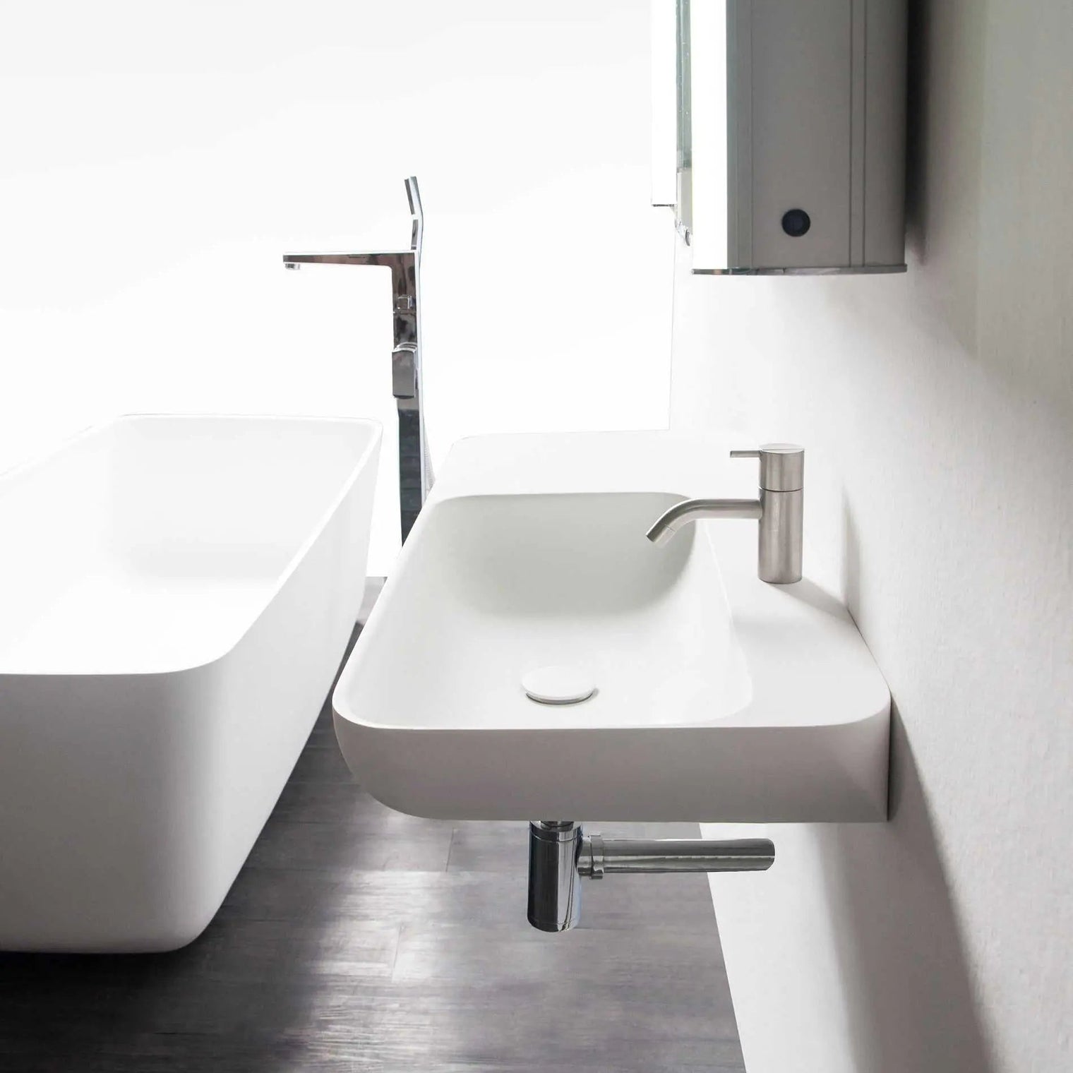 Niagara WM 90R-WALL MOUNT WASHBASINS-訂造一體無縫洗手盆,Tailor made Washbasins,waterbasin hk, 浴室物料,浴室裝修,訂造洗手盆,浴室翻新,Bathroomware ,Bespoke bathroom,浴室配件,訂造浴室潔具,訂造浴室傢俬,香港 浴室設計 公司,best custom bathroom furniture HK, Infinite Bath