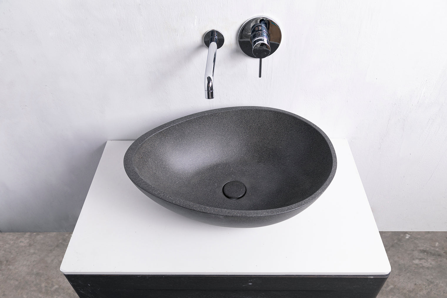 PADUA 53.5-OVERCOUNTER WASHBASINS-訂造一體無縫洗手盆,Tailor made Washbasins,waterbasin hk, 浴室物料,浴室裝修,訂造洗手盆,浴室翻新,Bathroomware ,Bespoke bathroom,浴室配件,訂造浴室潔具,訂造浴室傢俬,香港 浴室設計 公司,best custom bathroom furniture HK, Infinite Bath