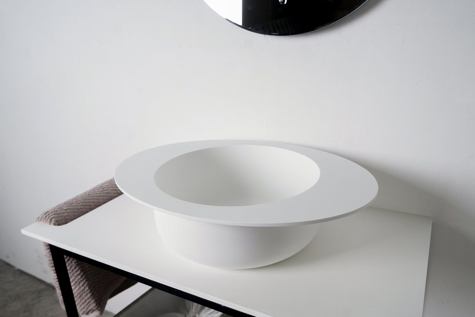 SOLIDCAP 2.0-OVERCOUNTER WASHBASINS-訂造一體無縫洗手盆,Tailor made Washbasins,waterbasin hk, 浴室物料,浴室裝修,訂造洗手盆,浴室翻新,Bathroomware ,Bespoke bathroom,浴室配件,訂造浴室潔具,訂造浴室傢俬,香港 浴室設計 公司,best custom bathroom furniture HK, Infinite Bath