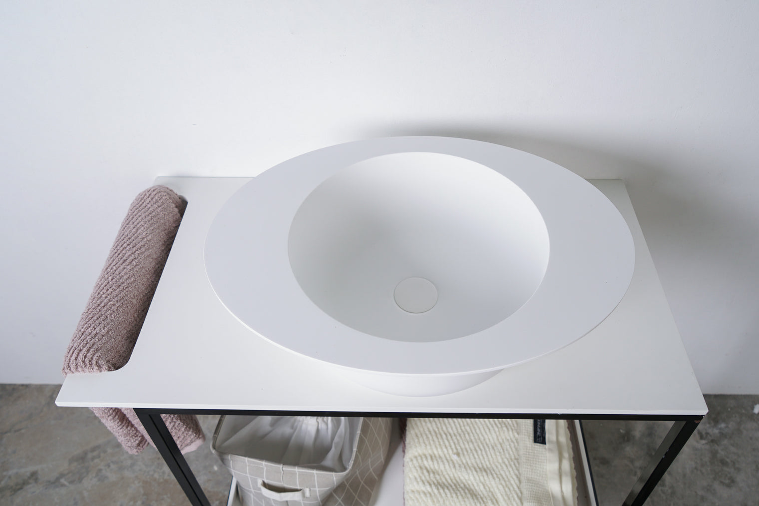 SOLIDCAP 2.0-OVERCOUNTER WASHBASINS-訂造一體無縫洗手盆,Tailor made Washbasins,waterbasin hk, 浴室物料,浴室裝修,訂造洗手盆,浴室翻新,Bathroomware ,Bespoke bathroom,浴室配件,訂造浴室潔具,訂造浴室傢俬,香港 浴室設計 公司,best custom bathroom furniture HK, Infinite Bath