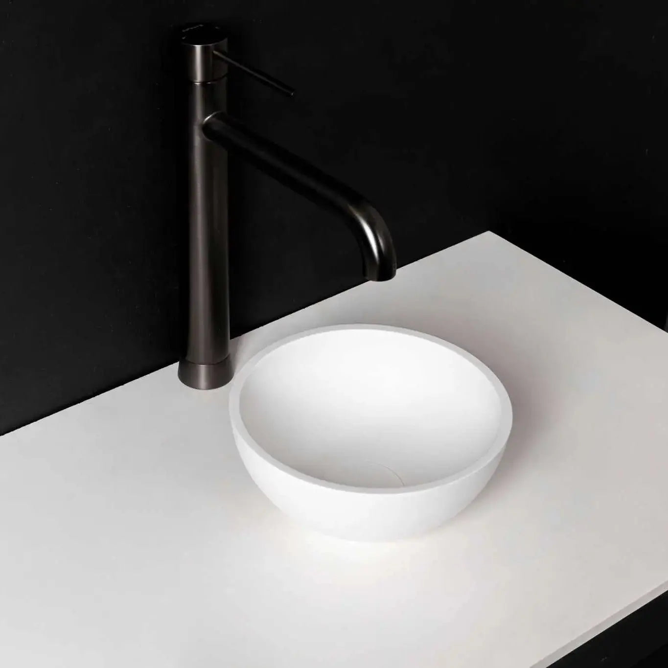 Super Thin Edge 22-OVERCOUNTER WASHBASINS-訂造一體無縫洗手盆,Tailor made Washbasins,waterbasin hk, 浴室物料,浴室裝修,訂造洗手盆,浴室翻新,Bathroomware ,Bespoke bathroom,浴室配件,訂造浴室潔具,訂造浴室傢俬,香港 浴室設計 公司,best custom bathroom furniture HK, Infinite Bath