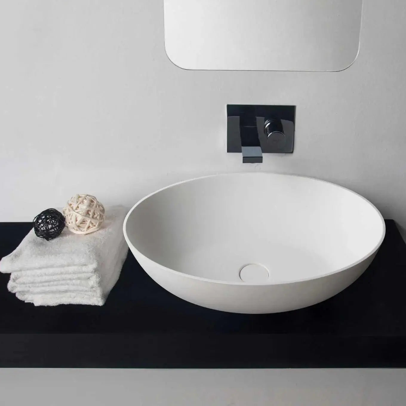 Super Thin Edge 60-OVERCOUNTER WASHBASINS-訂造一體無縫洗手盆,Tailor made Washbasins,waterbasin hk, 浴室物料,浴室裝修,訂造洗手盆,浴室翻新,Bathroomware ,Bespoke bathroom,浴室配件,訂造浴室潔具,訂造浴室傢俬,香港 浴室設計 公司,best custom bathroom furniture HK, Infinite Bath