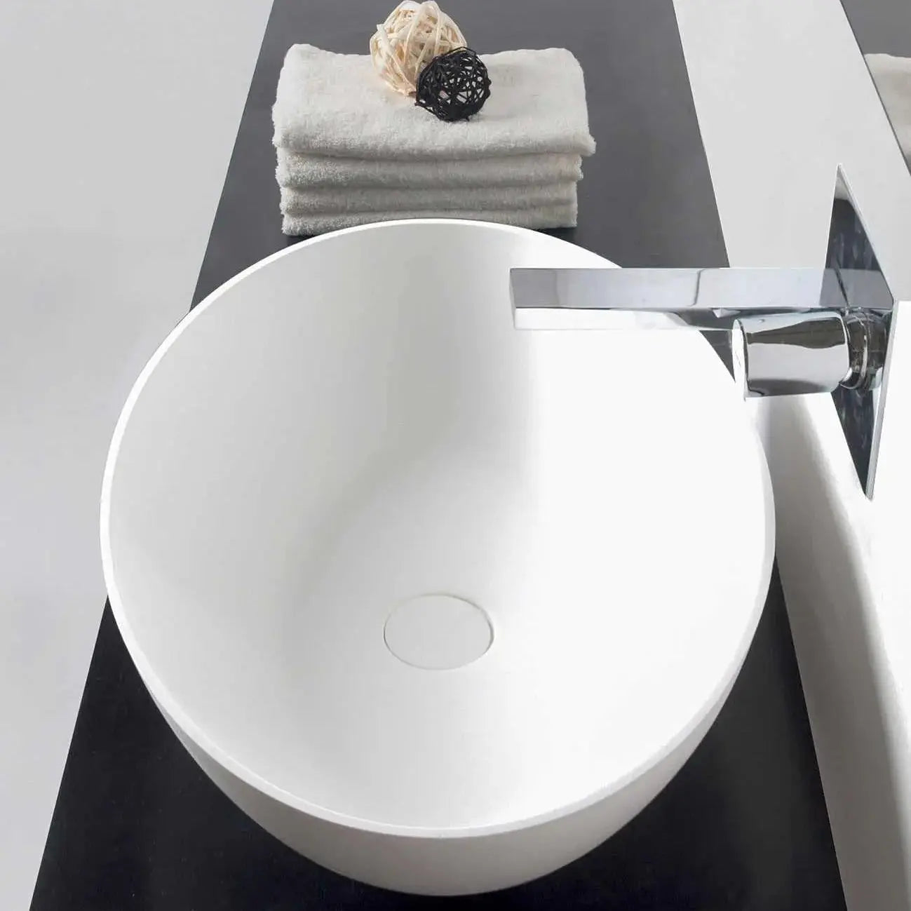 Super Thin Edge 60-OVERCOUNTER WASHBASINS-訂造一體無縫洗手盆,Tailor made Washbasins,waterbasin hk, 浴室物料,浴室裝修,訂造洗手盆,浴室翻新,Bathroomware ,Bespoke bathroom,浴室配件,訂造浴室潔具,訂造浴室傢俬,香港 浴室設計 公司,best custom bathroom furniture HK, Infinite Bath