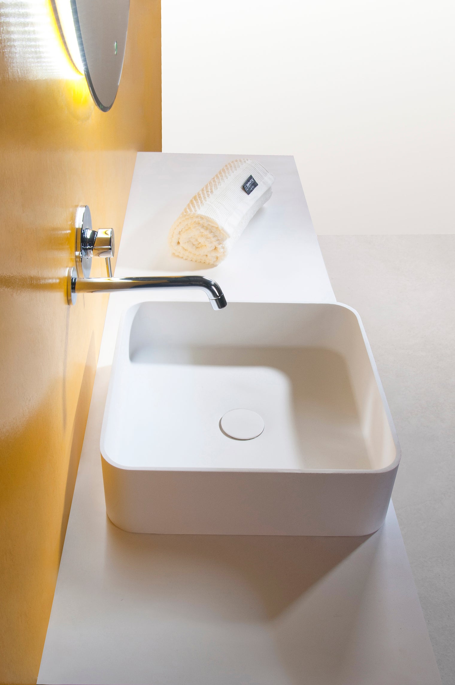 Super Thin Edge RS 40-OVERCOUNTER WASHBASINS-訂造一體無縫洗手盆,Tailor made Washbasins,waterbasin hk, 浴室物料,浴室裝修,訂造洗手盆,浴室翻新,Bathroomware ,Bespoke bathroom,浴室配件,訂造浴室潔具,訂造浴室傢俬,香港 浴室設計 公司,best custom bathroom furniture HK, Infinite Bath