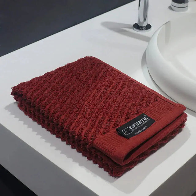 Towels, Washbasins, premium HK bathtub brand, - Luxury bathtub brands Hong Kong​, Tailor Made Bathroom, Bespoke Bathroom Renovation, bathroom renovation Hong Kong, 香港浴室設計公司, 豪華浴缸品牌香港, 訂造浴室潔具, 浴室翻新, ⁠迷你浴缸, 浴室設計, 浴室裝修, Infinite Bath 