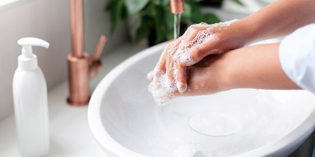 Washbasins-INFINITE BATH, 訂造浴室潔具,Hong Kong custom bathtub,Hong Kong bathroom design company, Luxury bathtub brands Hong Kong,浴室配件,浴缸香港,Bespoke bathroom,浴室設計 公司