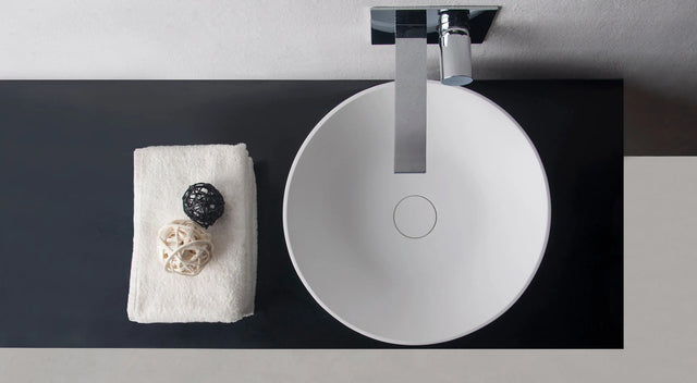 Super Thin Edge Washbasins-INFINITE BATH, 訂造浴室潔具,Hong Kong custom bathtub,Hong Kong bathroom design company, Luxury bathtub brands Hong Kong,浴室配件,浴缸香港,Bespoke bathroom,浴室設計 公司