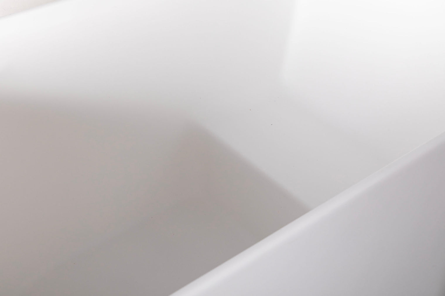 Rovigo 120R-BATHTUBS-INFINITE-Rovigo 120R-BATHTUBS-Bespoke Bathroom Renovation, bespoke bathtub Hong Kong, Hong Kong luxury bathroom furniture, modern bathroom design Hong Kong, 香港 浴缸 邊度買, where to buy luxury bathtubs in Hong Kong, Infinite Bath, Infinite 浴室, Washbasin,shower screen, Bathtubs,Washbasins, 迷你浴缸香港,浴室設計 ,浴室翻新,small size bathtubs, custom-made bathtub HK,freestanding bathtub Hong Kong, 獨立式 浴缸 香港,浴室裝修,迷你浴缸,Bathtub length under 1.5m,迷利浴缸，豪華 浴缸 品牌 香港,浴室配件,浴缸香港,訂造浴室潔具,hong kong custom bathtub