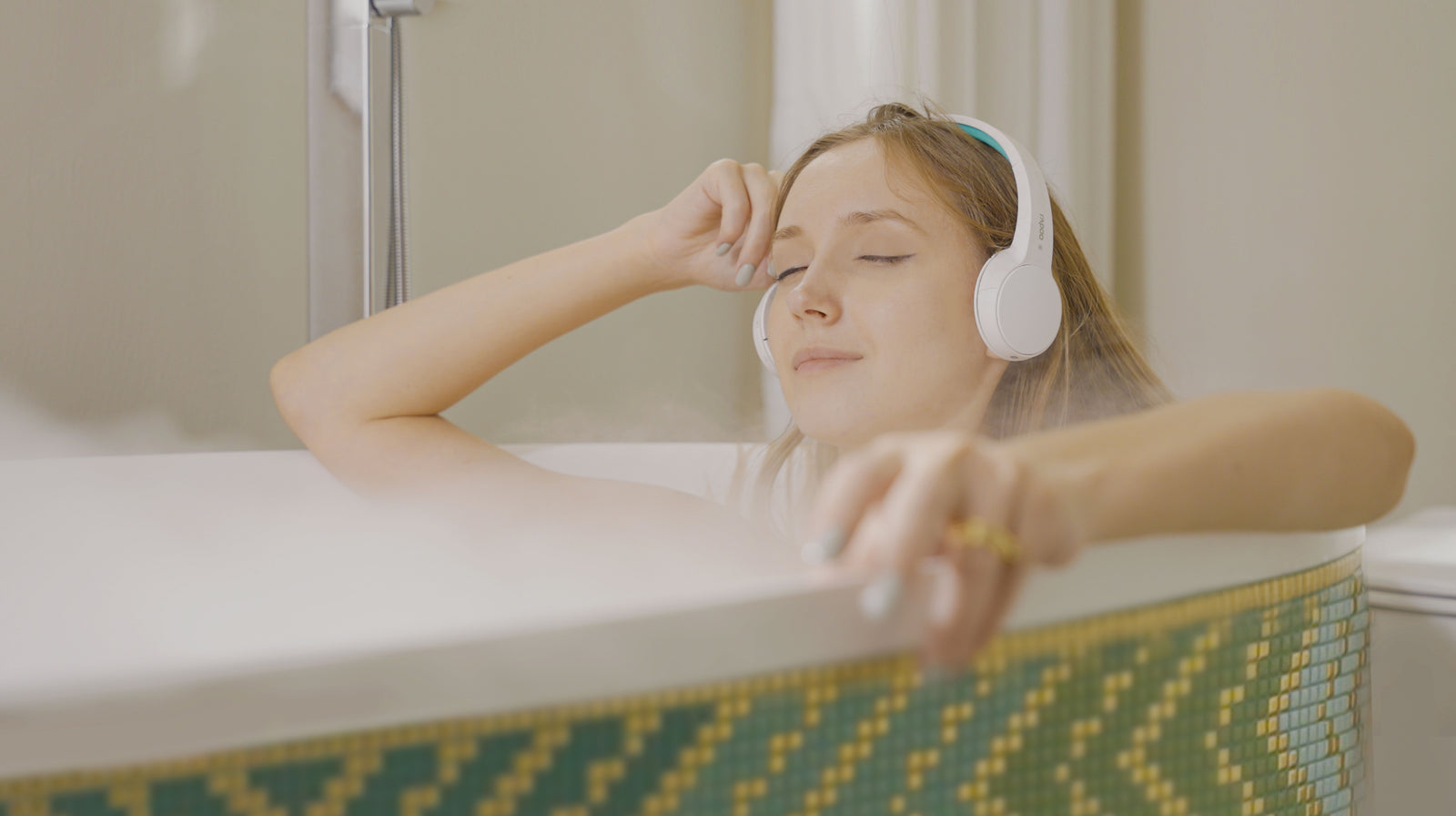 banner_db87eb43-70ca-4296-9b02-bc6c7dfd2dbb-INFINITE BATH, bathroom design, bathroom furniture, luxury bathroom, bathtub hong kong, luxury bathtub, 浴室潔具,浴室傢俬,浴缸,浴室翻新