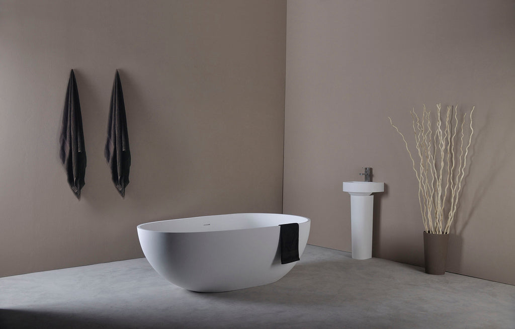 INFINITE | Erba 169 Bathtub | INFINITE Solid Surfaces