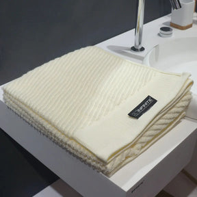 Egyptian Bath Towel-Towels-INFINITE BATH-訂造洗手盆,浴室翻新, small size bathtubs, custom-made bathtub HK,freestanding bathtub Hong Kong, 獨立式 浴缸 香港, premium bathtub brands HK, Where to buy bathtubs in Hong Kong, best custom bathroom furniture HK, Infinite Bath, Infinite浴缸, Cloakroom,Vanities, Mirrors,Bathroom Furniture, 浴室裝修,浴室 櫃 訂造