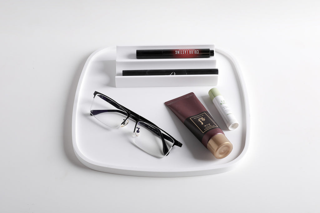 INFINITE | PLUTO 199 Cosmetics Tray | INFINITE Solid Surfaces