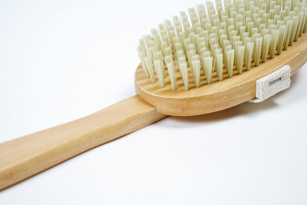INFINITE | 582 Wooden Bath Brush | Wooden