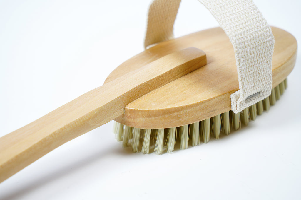 INFINITE | 582 Wooden Bath Brush | Wooden