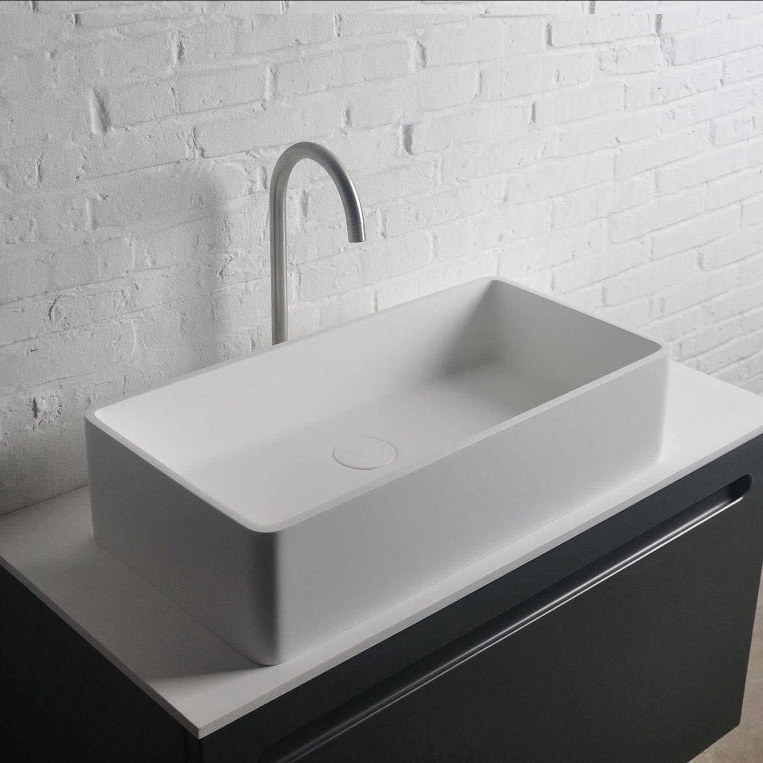 Super Thin Edge RR 70 Rectangle Solid Surfaces Overcounter Washbasin Super Thin Edge系列超薄邊70厘米長方型膚感人造石台上洗手盆